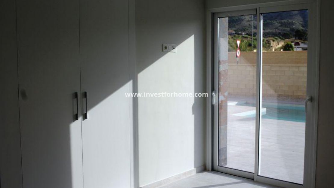 Nueva construcción - Chalet - La Romana