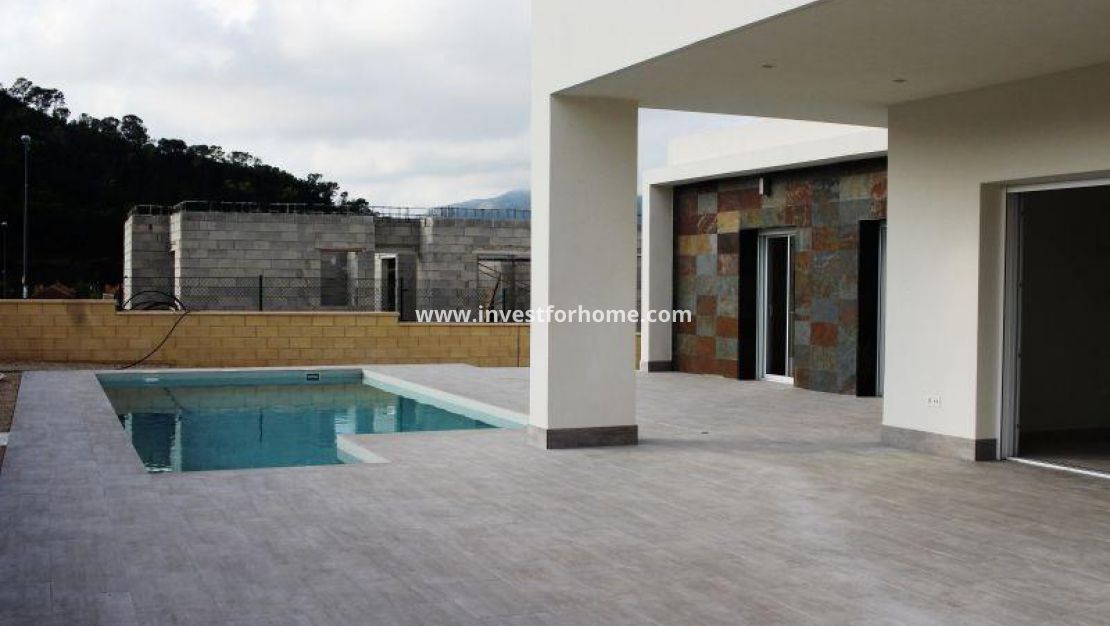 Nueva construcción - Chalet - La Romana