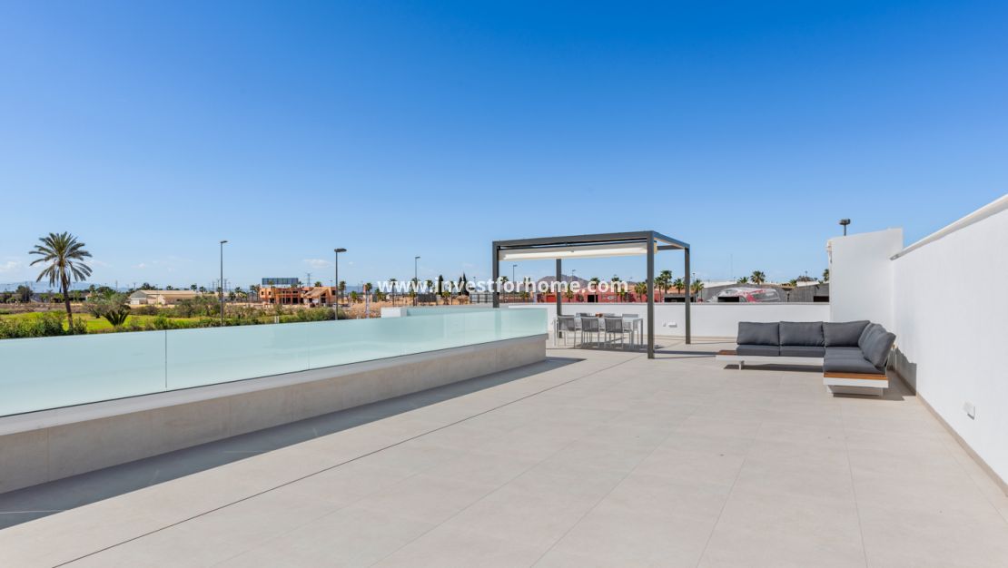 Nueva construcción - Chalet - Los Alcázares