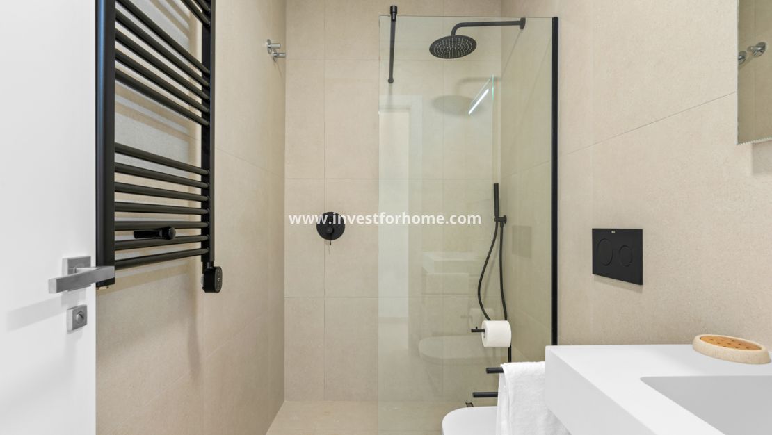 Nueva construcción - Chalet - Los Alcázares