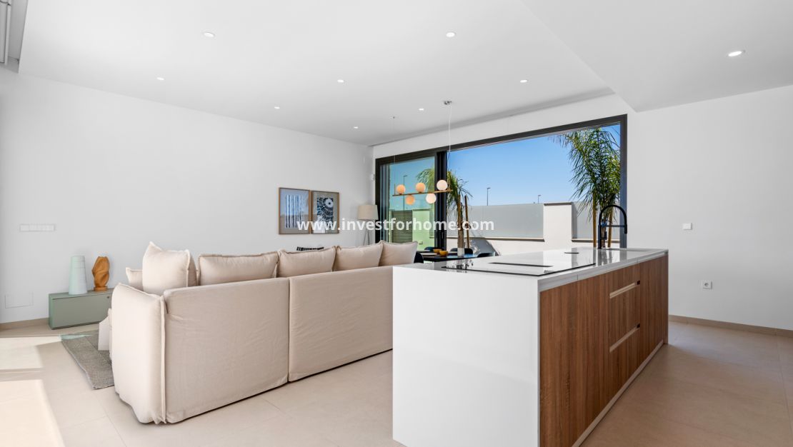 Nueva construcción - Chalet - Los Alcázares