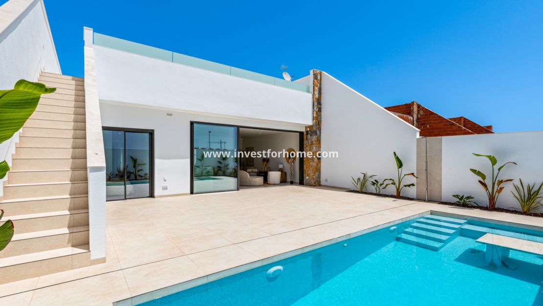 Nueva construcción - Chalet - Los Alcázares