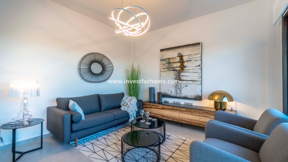 Nueva construcción - Chalet - Los Alcázares