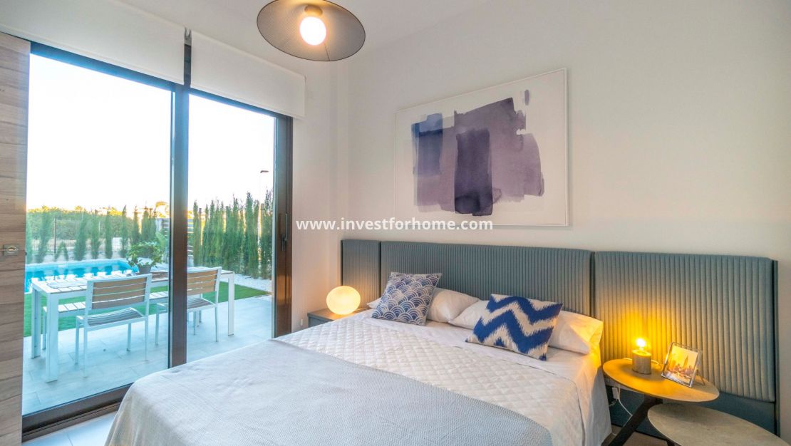 Nueva construcción - Chalet - Los Alcázares