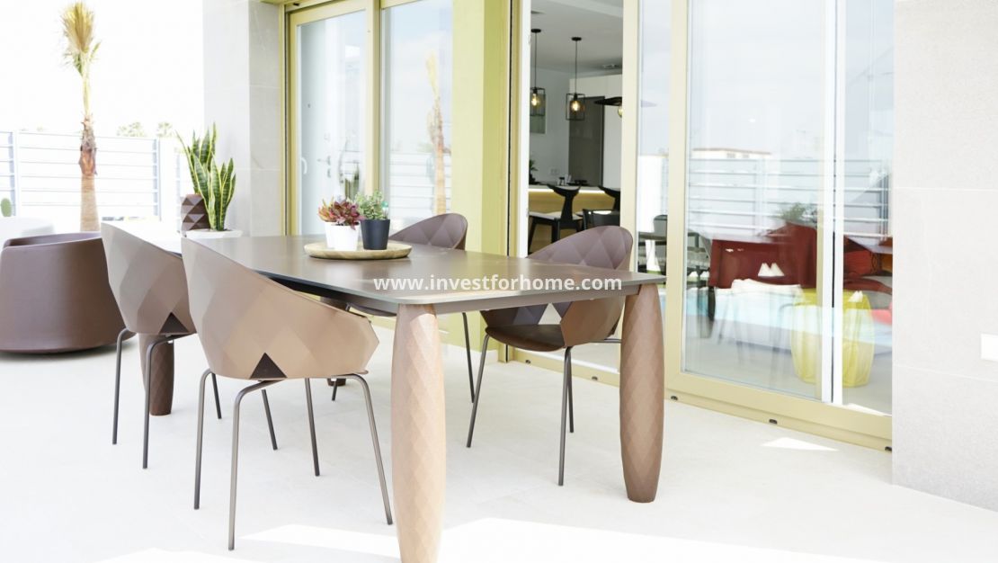 Nueva construcción - Chalet - Los Montesinos - Vistabella Golf