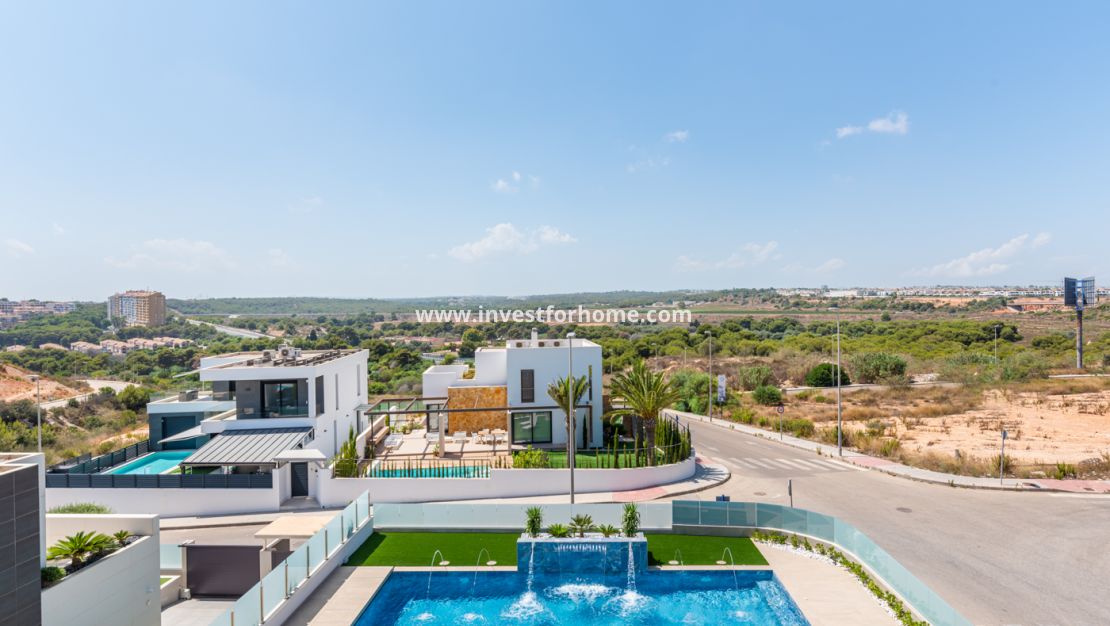 Nueva construcción - Chalet - Orihuela Costa - Dehesa de Campoamor