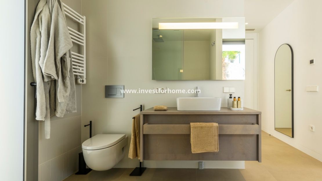 Nueva construcción - Chalet - Orihuela Costa - Las Colinas Golf