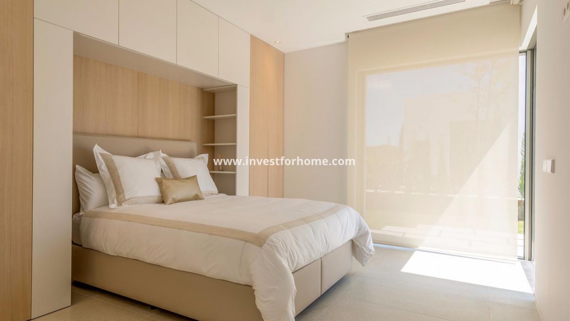 Nueva construcción - Chalet - Orihuela Costa - Las Colinas Golf