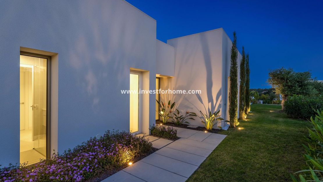 Nueva construcción - Chalet - Orihuela Costa - Las Colinas Golf