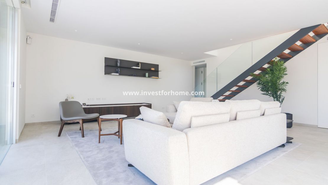 Nueva construcción - Chalet - Orihuela Costa - Las Colinas Golf