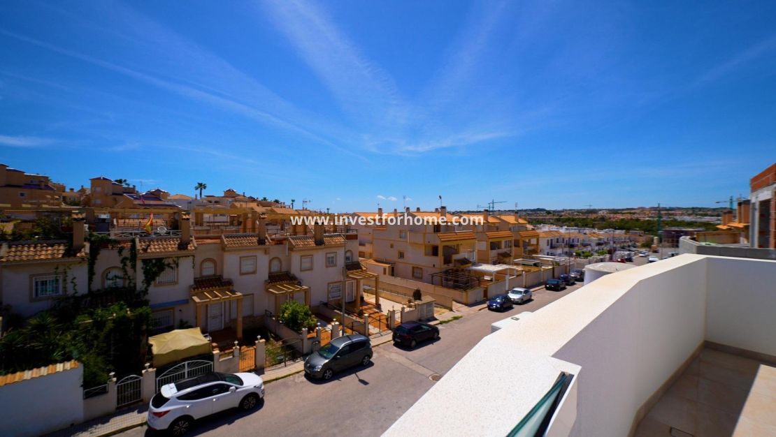 Nueva construcción - Chalet - Orihuela Costa - Los Altos