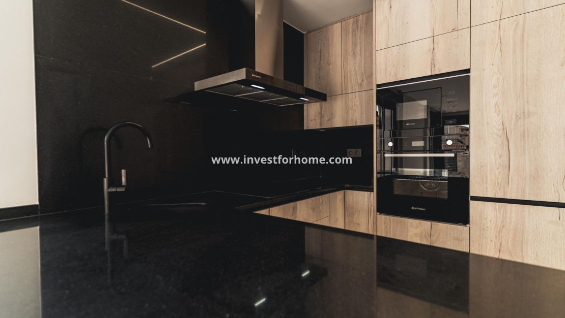 Nueva construcción - Chalet - Orihuela Costa - Punta Prima