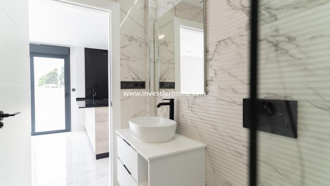 Nueva construcción - Chalet - Orihuela Costa - Punta Prima