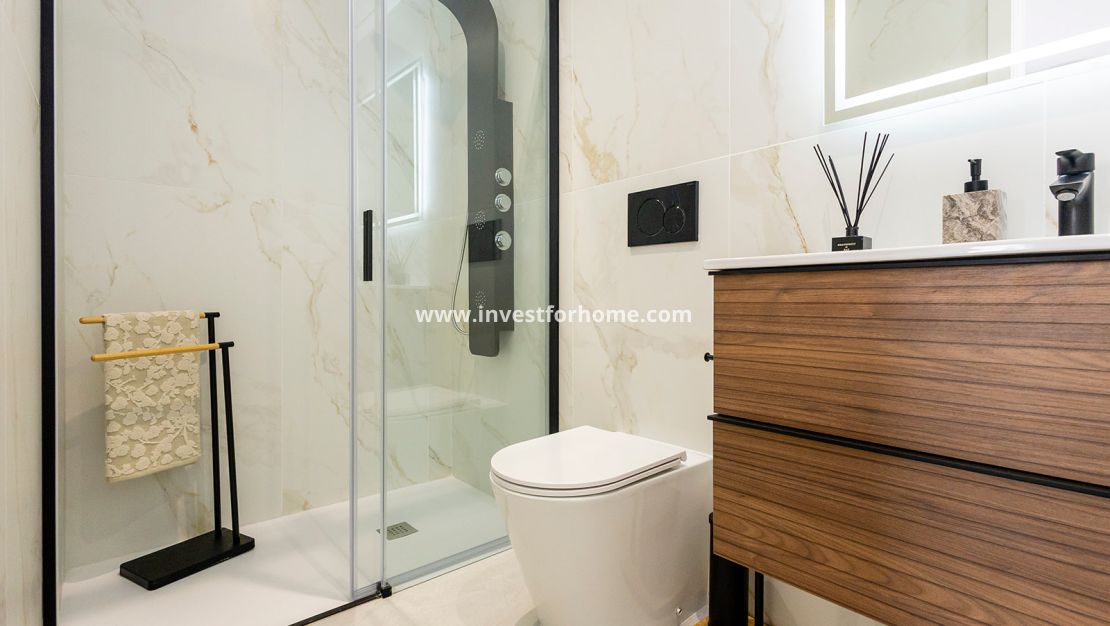 Nueva construcción - Chalet - Orihuela Costa - Vistabella Golf