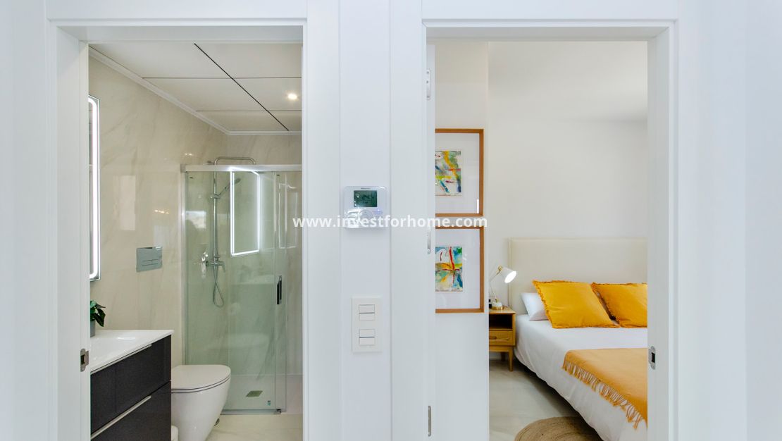 Nueva construcción - Chalet - Orihuela Costa - Vistabella Golf