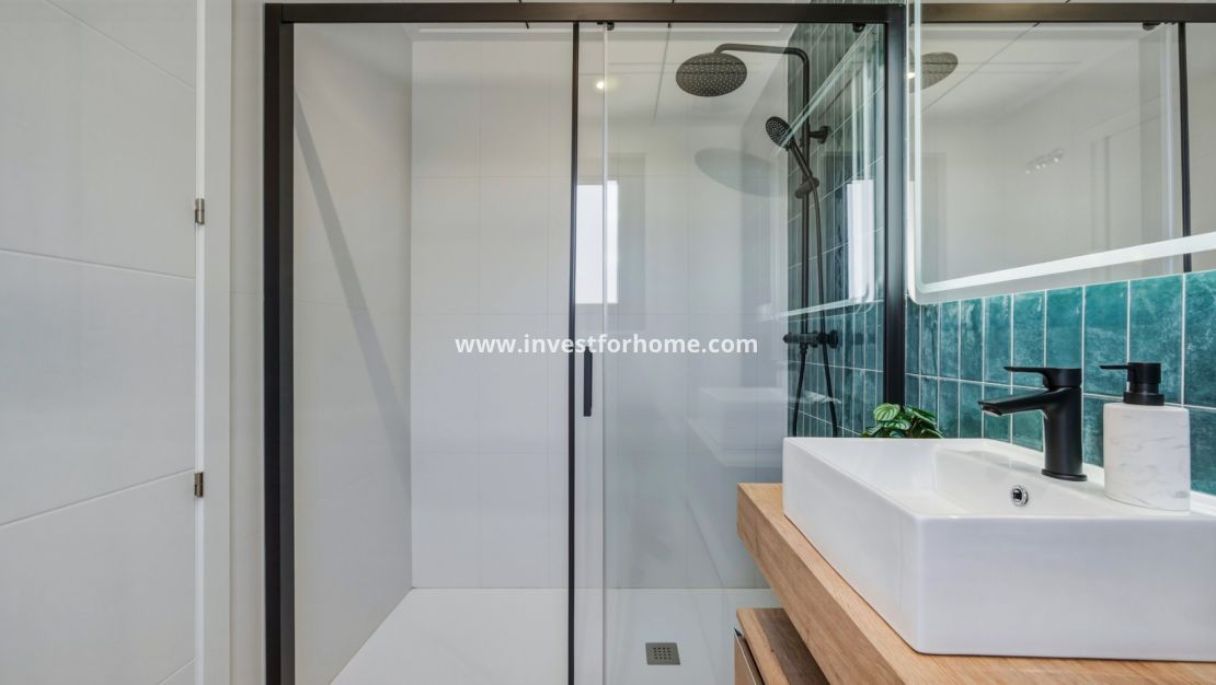 Nueva construcción - Chalet - Orihuela Costa - Vistabella Golf