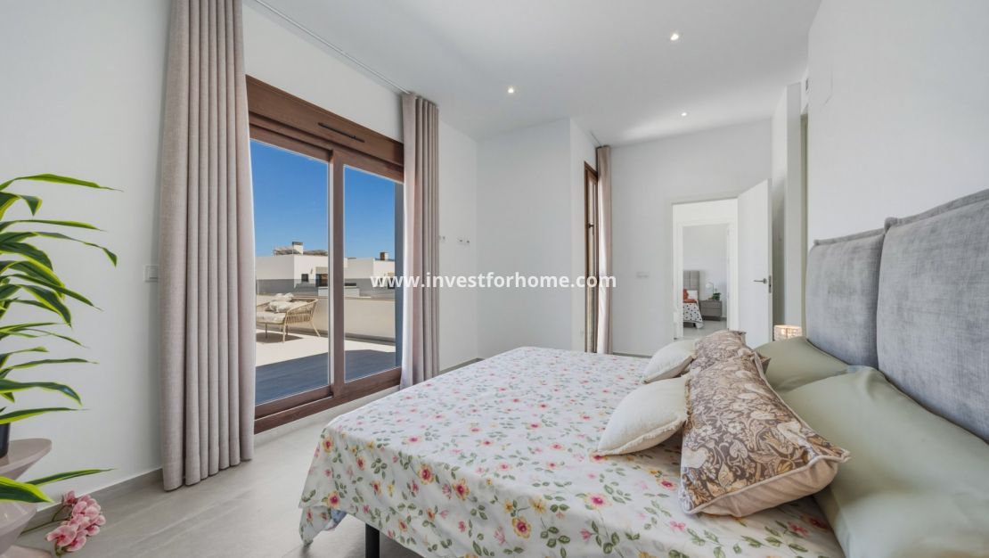 Nueva construcción - Chalet - Orihuela Costa - Vistabella Golf