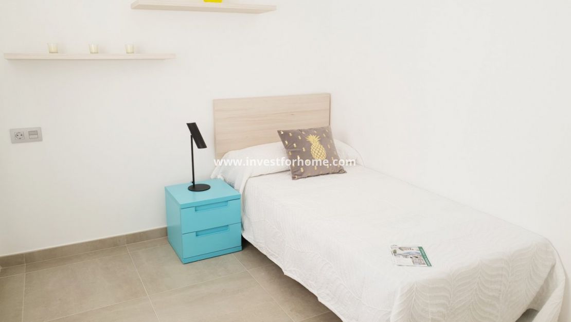 Nueva construcción - Chalet - Pilar de la Horadada - Pinar de Campoverde