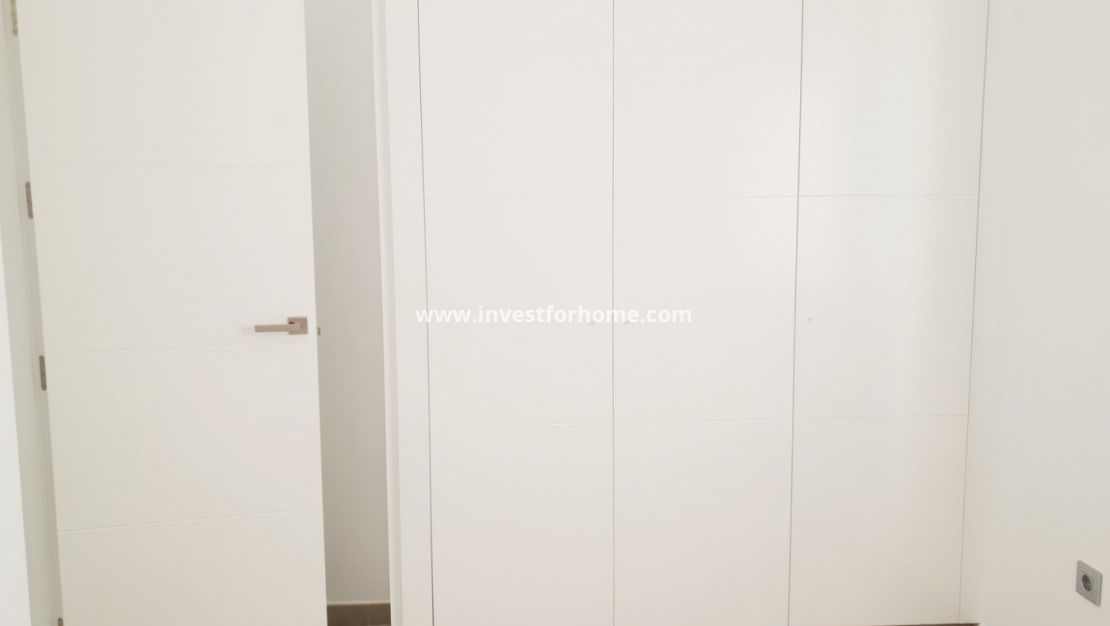 Nueva construcción - Chalet - Pilar de la Horadada - Pinar de Campoverde