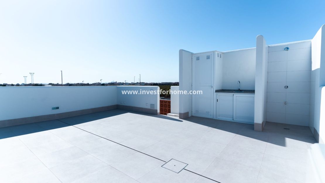 Nueva construcción - Chalet - Pilar de la Horadada