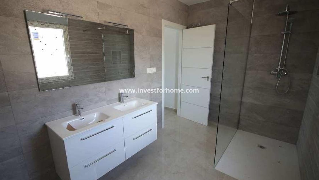 Nueva construcción - Chalet - Pinoso - Camino Del Prado