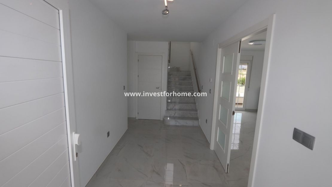 Nueva construcción - Chalet - Pinoso - Camino Del Prado