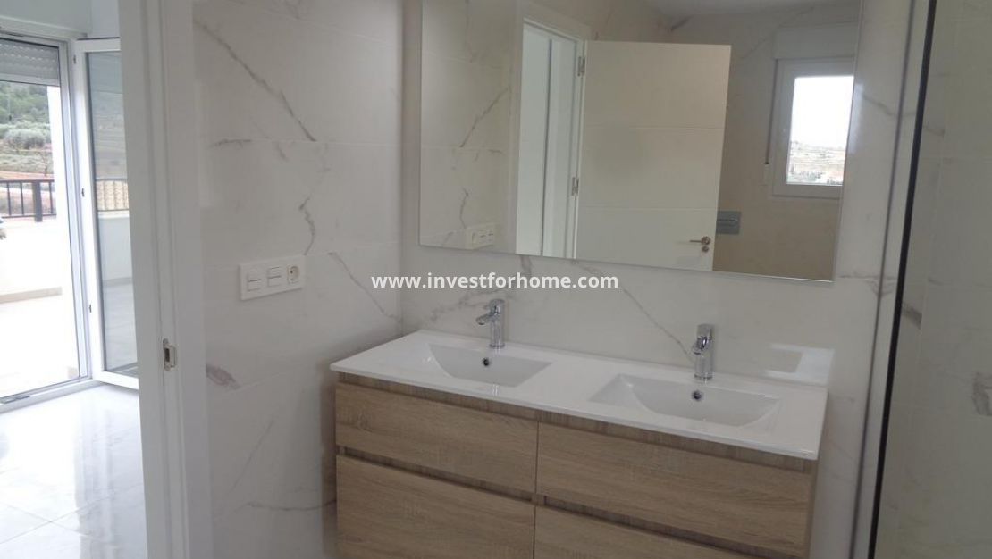 Nueva construcción - Chalet - Pinoso - Camino Del Prado