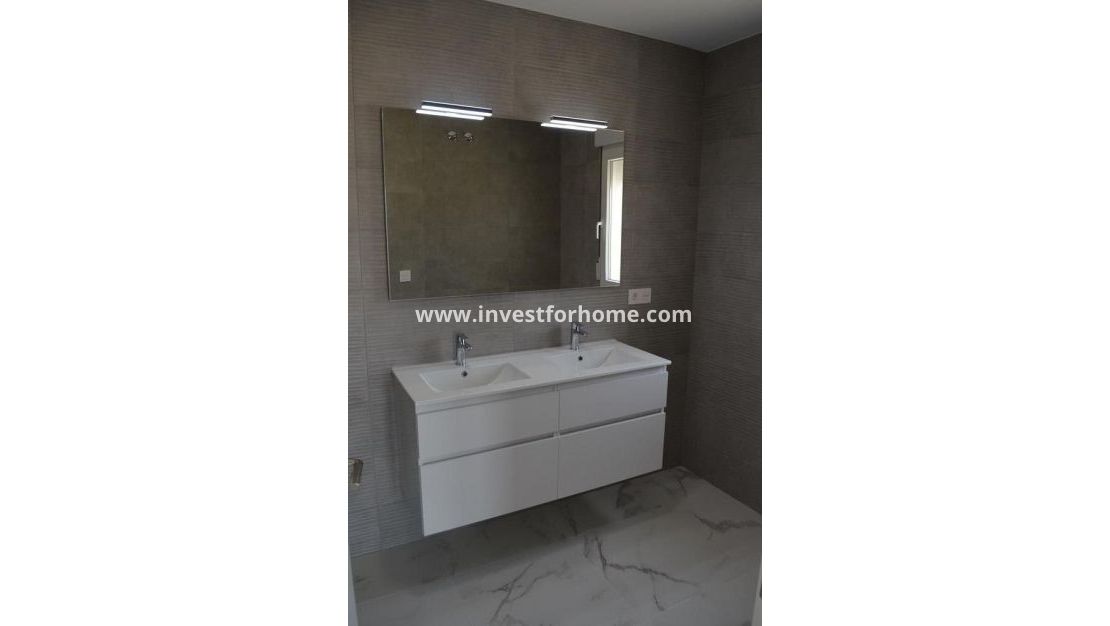 Nueva construcción - Chalet - Pinoso - Camino Del Prado