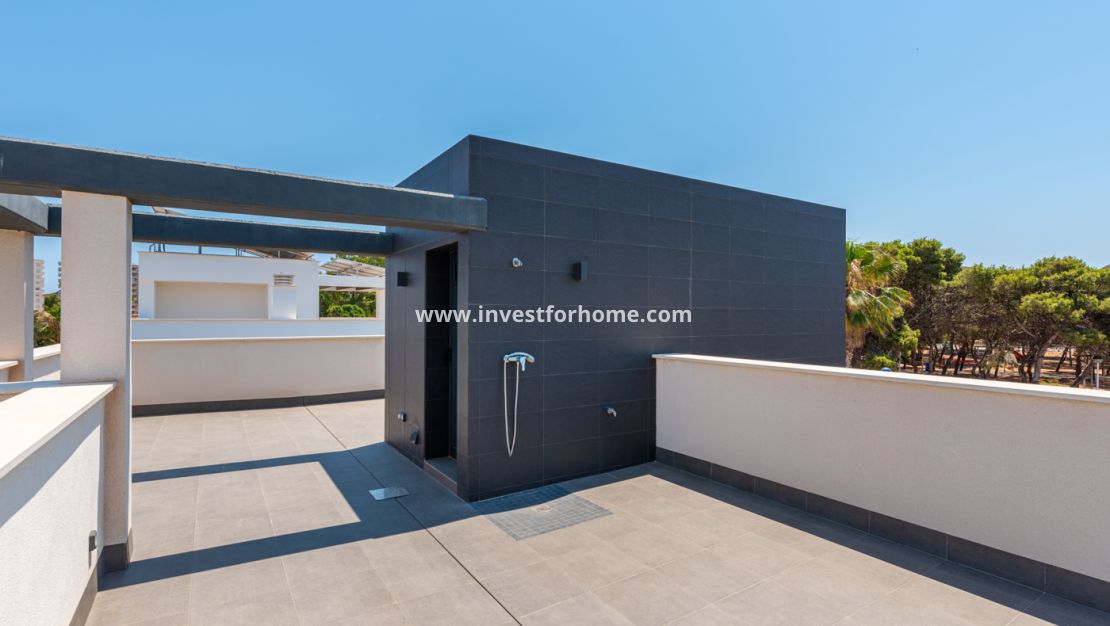 Nueva construcción - Chalet - Playa Paraiso