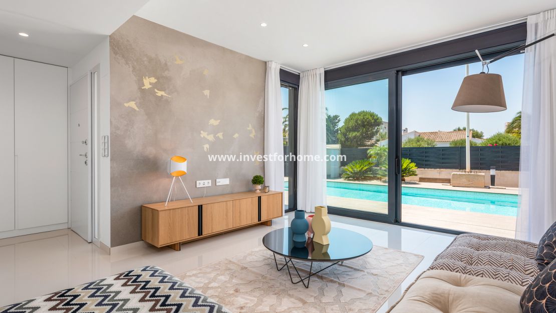 Nueva construcción - Chalet - Playa Paraiso