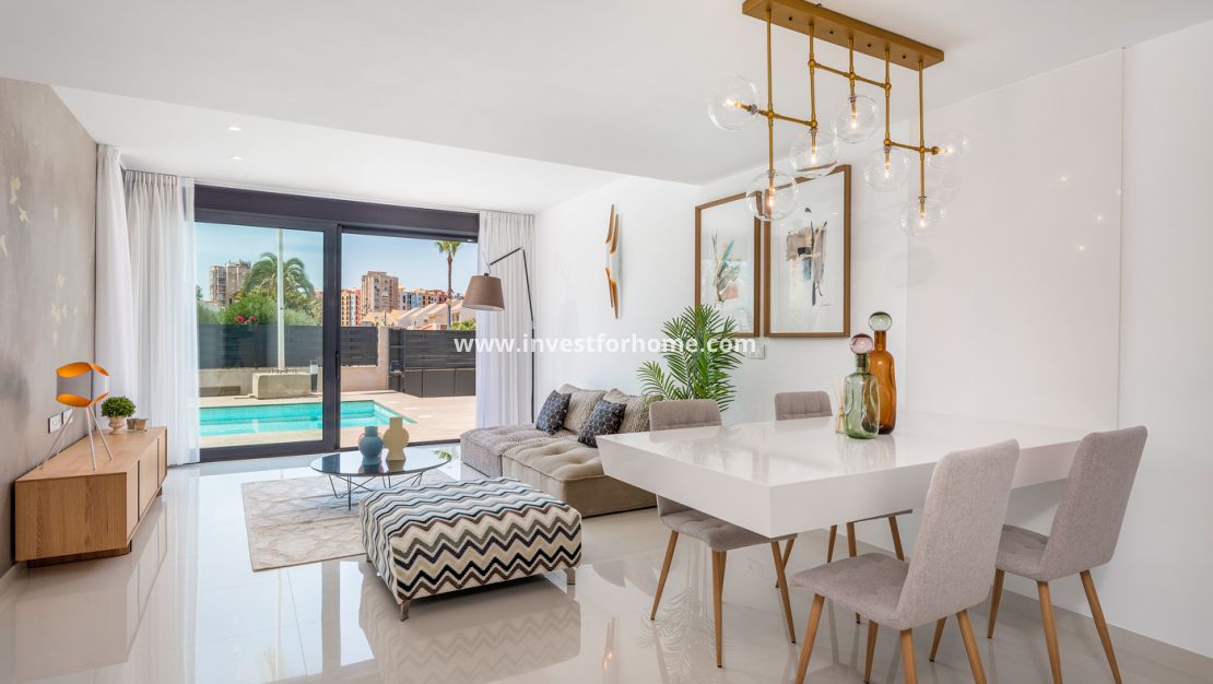 Nueva construcción - Chalet - Playa Paraiso