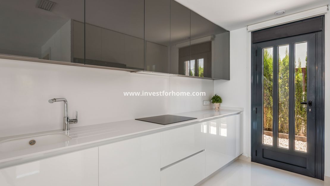 Nueva construcción - Chalet - Playa Paraiso