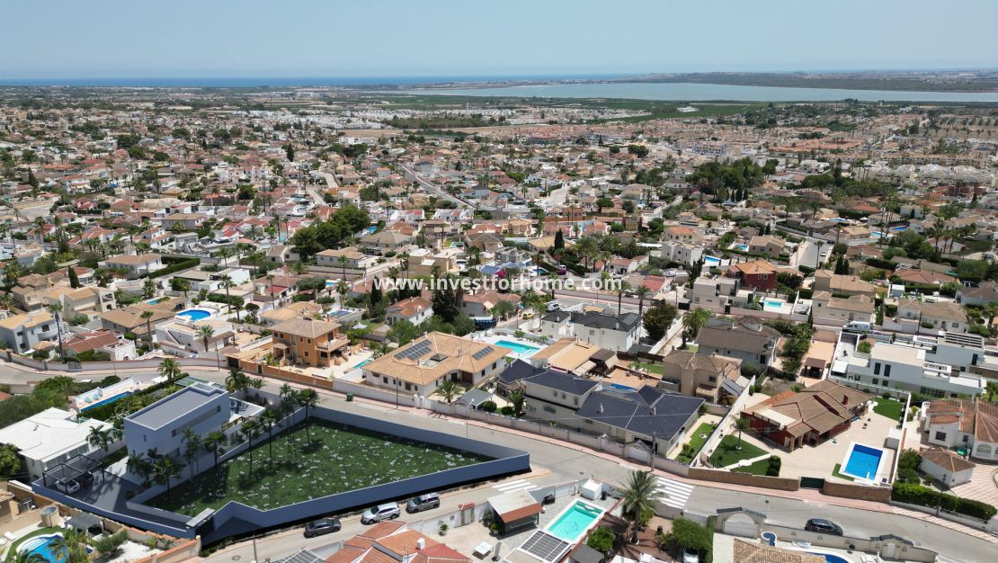 Nueva construcción - Chalet - Rojales - Ciudad Quesada