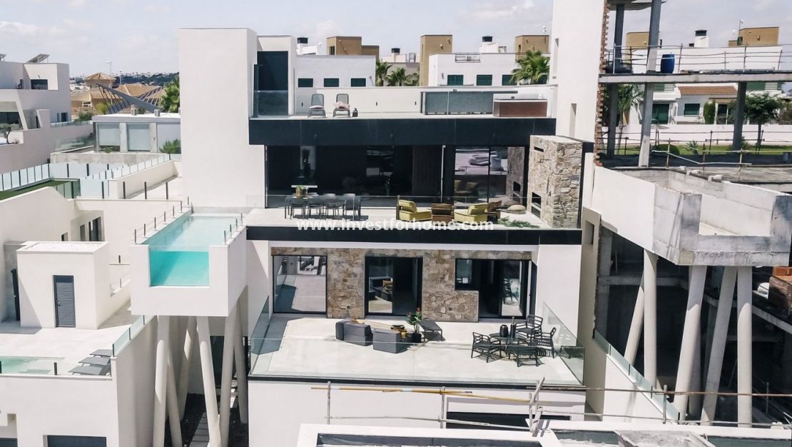 Nueva construcción - Chalet - Rojales - La Marquesa Golf