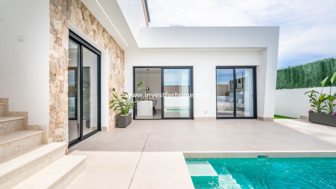 Nueva construcción - Chalet - Roldan