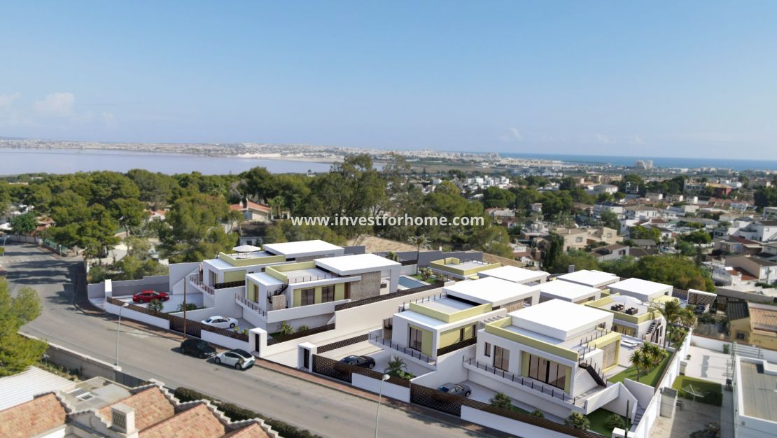 Nueva construcción - Chalet - Torrevieja - Centro