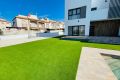 Nueva construcción - Chalet - Torrevieja - Centro