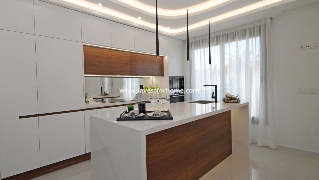 Nueva construcción - Chalet - Torrevieja - La Siesta-El Chaparral