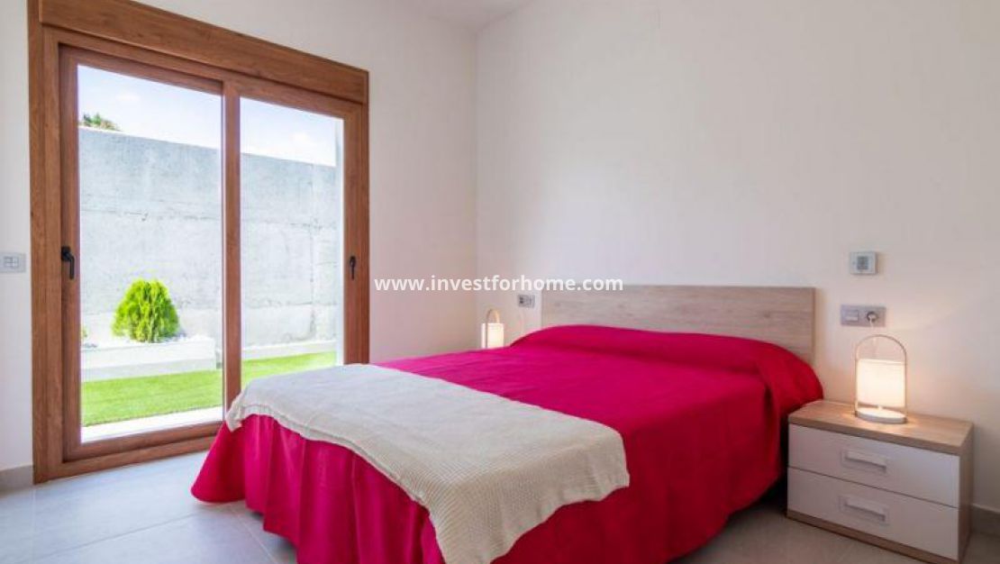 Nueva construcción - Chalet - Torrevieja - Los Altos