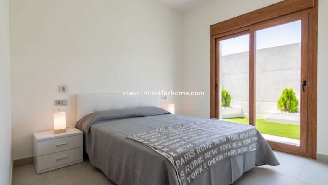 Nueva construcción - Chalet - Torrevieja - Los Altos