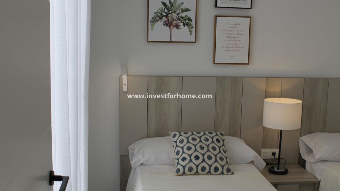 Nueva construcción - detached - Roldan