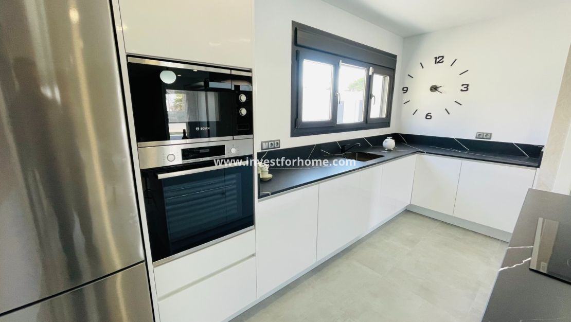 Nueva construcción - detached - Torrevieja - Centro