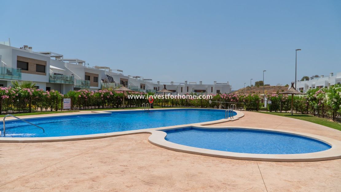 Nybyggnad - Bungalow - Orihuela Costa - Vistabella Golf