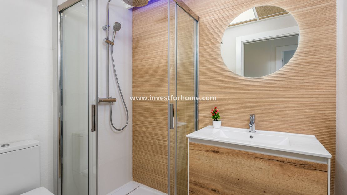 Nybyggnad - Bungalow - Torrevieja - Centro