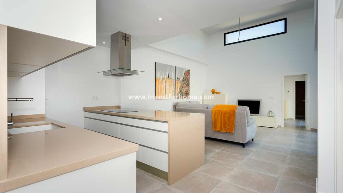 Nybyggnad - Hus - Daya Nueva