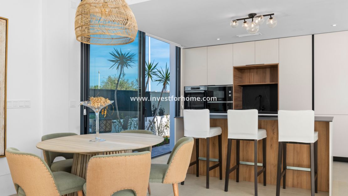 Nybyggnad - Hus - Mar de Cristal