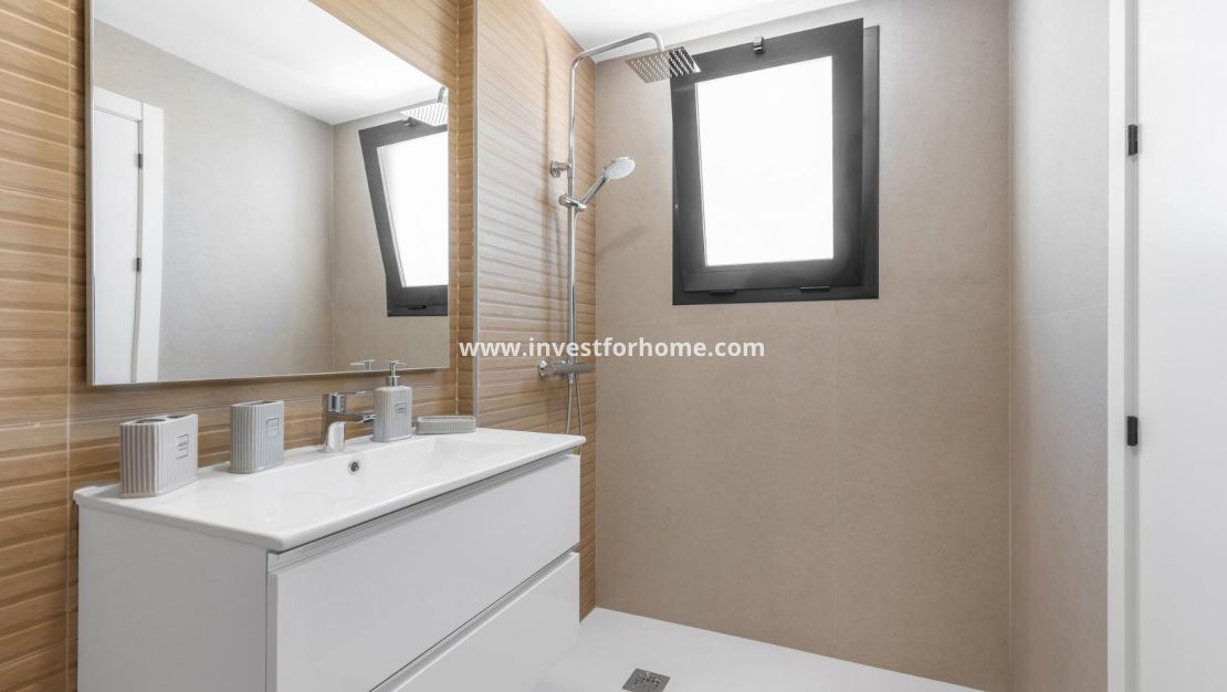 Nybyggnad - Hus - Rafal - pueblo