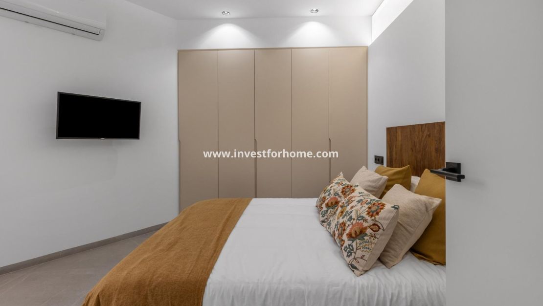 Nybyggnad - Lägenhet - Torrevieja - Playa Los Naufragos