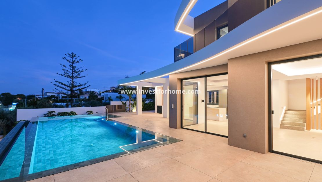 Nybyggnad - Villa - Benissa