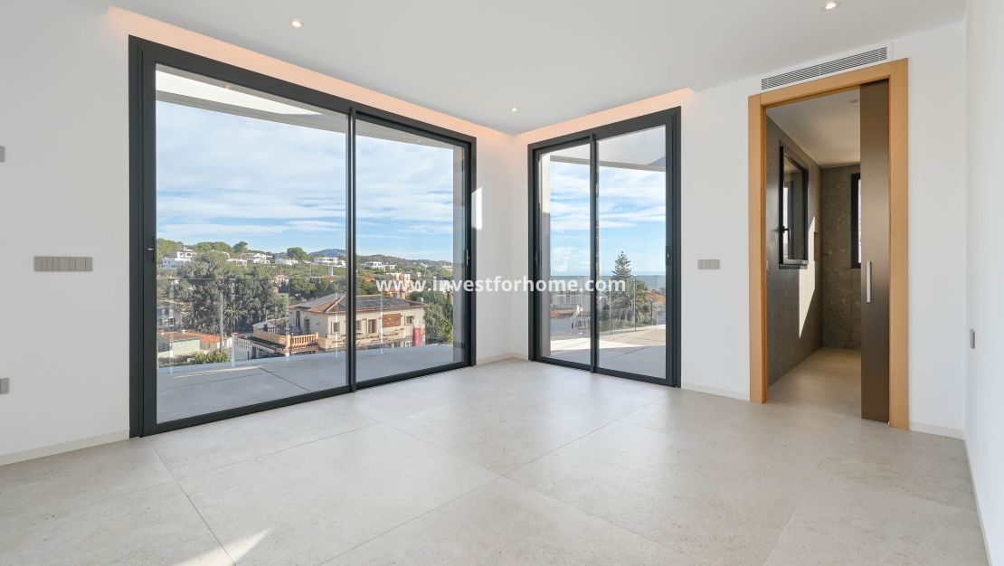 Nybyggnad - Villa - Benissa